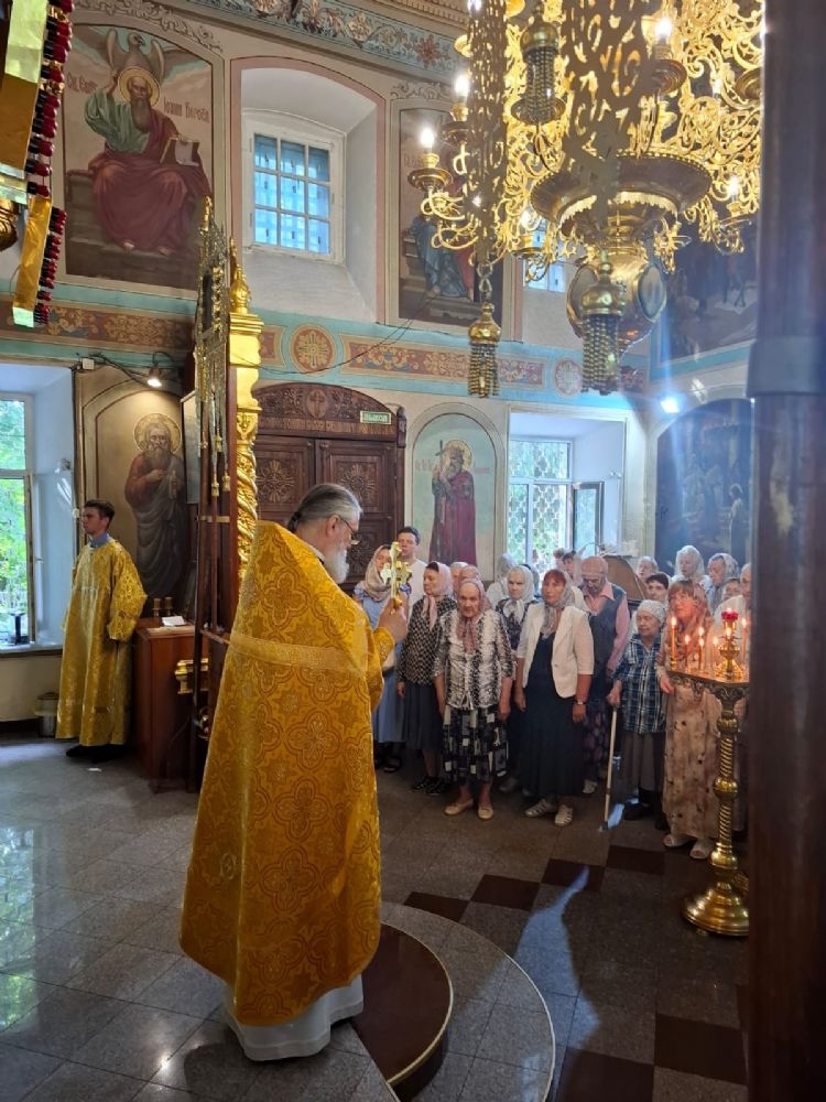 День святых первоверховных апостолов Петра и Павла