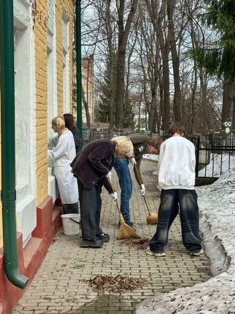 Наши помощники